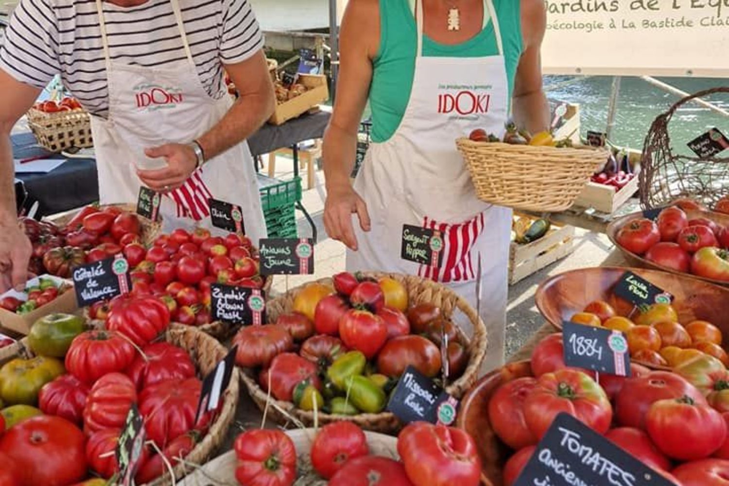 OREKA - stand marche   de Bayonne resultat